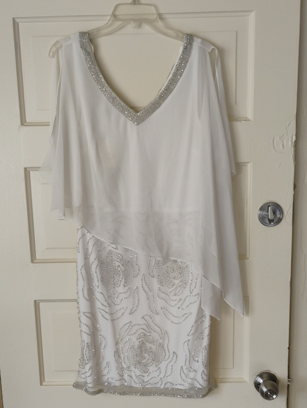 Elegant White Beaded Layered Party Dress Sz 6 BNWT